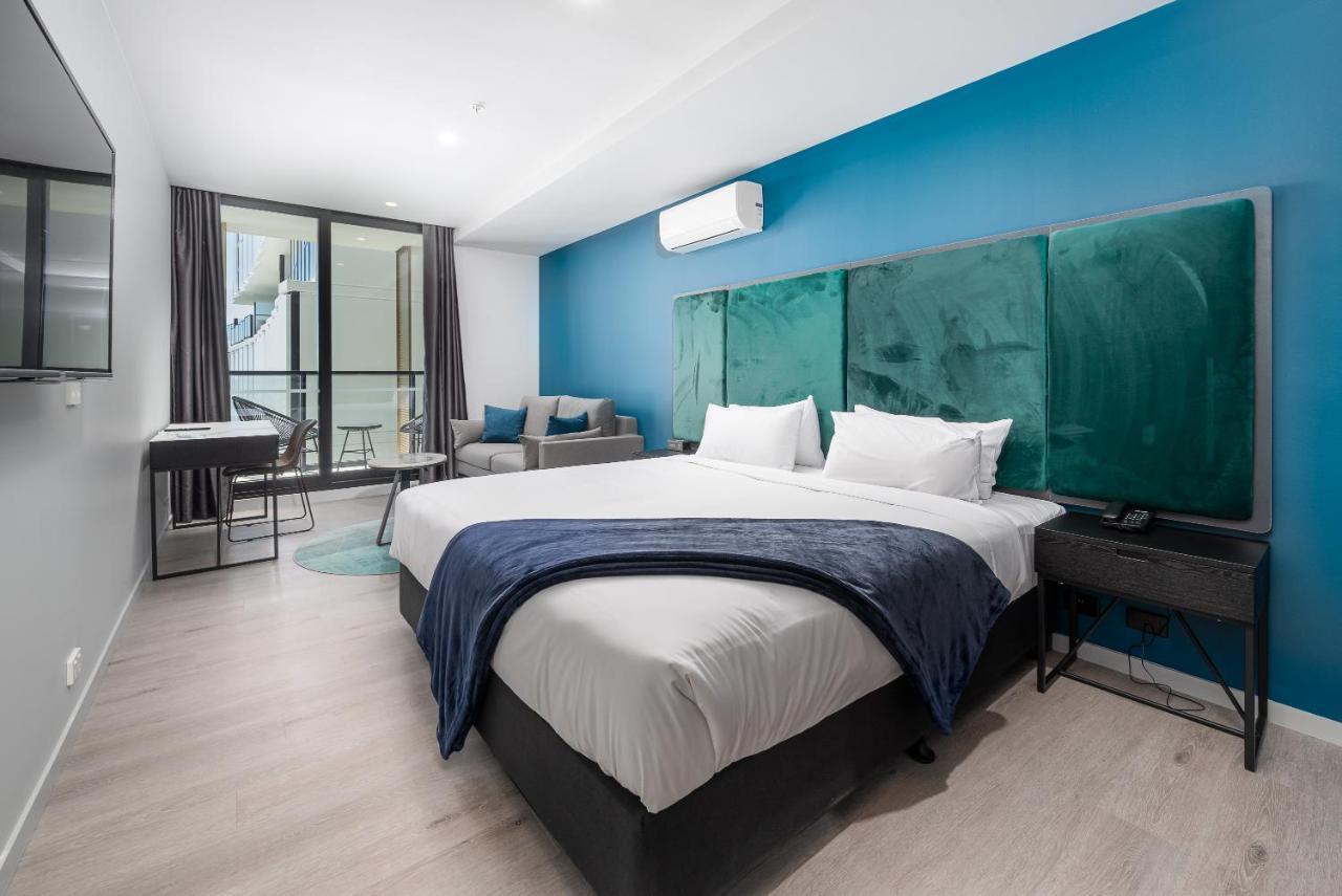 אוקלי Oros Hotel And Apartments מראה חיצוני תמונה