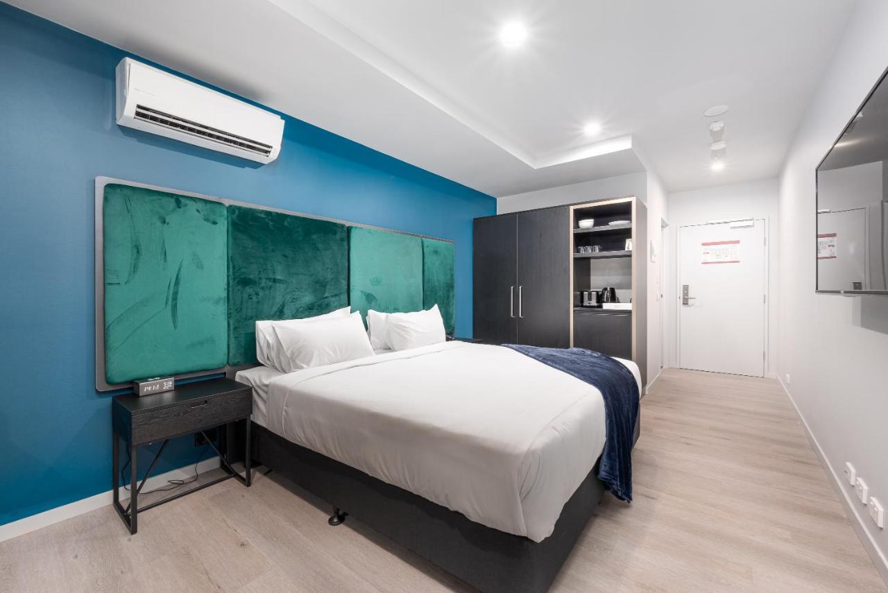 אוקלי Oros Hotel And Apartments מראה חיצוני תמונה